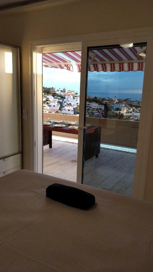 New Deluxe Stunned Seaview 2 Bed Apt Daire Costa Adeje Dış mekan fotoğraf